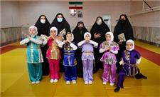 این نگاه غیرتمندانه نسبت به حرکتهای ملی با حفظ ارزشها ستودنی است