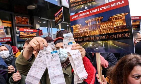 تورم انباشته در ترکیه از 100 درصد فراتر رفت/ فرار بانک‌های خارجی از ترکیه