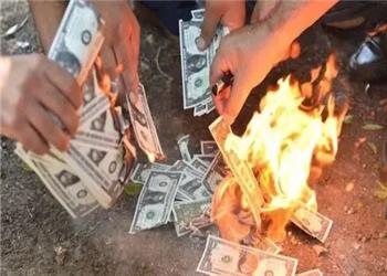 درس ترکیه برای آتشزنندگان دلار در ایران/ تجربه آنکارا برای تهران؛ بازار به شعار پاسخ نمیدهد
