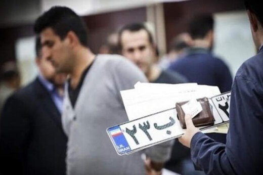 ادامه‌ جدال درباره برگ سبز خودرو
