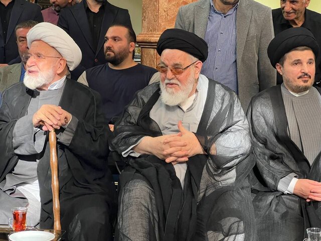 بازار آریا