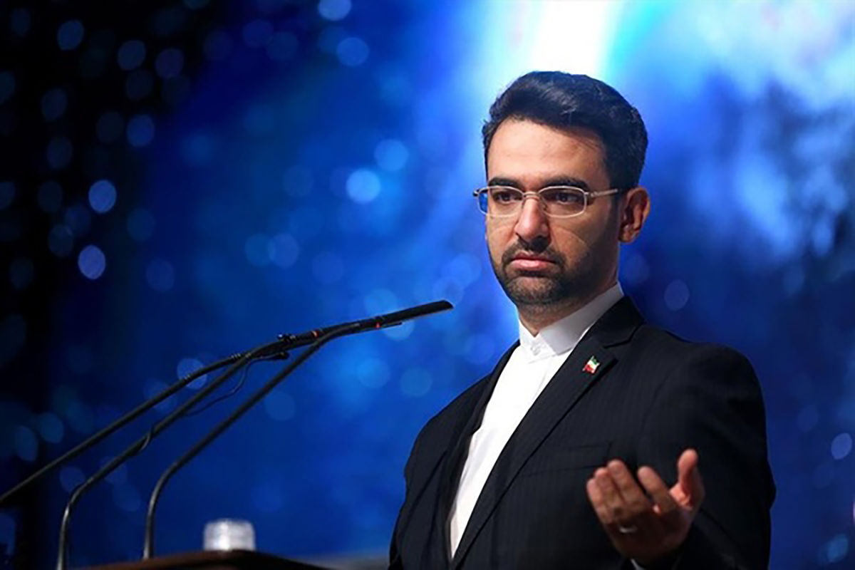 آذری جهرمی: صداوسیما هم قرارگاه درست کرده بود و برنامه داشت+ فیلم