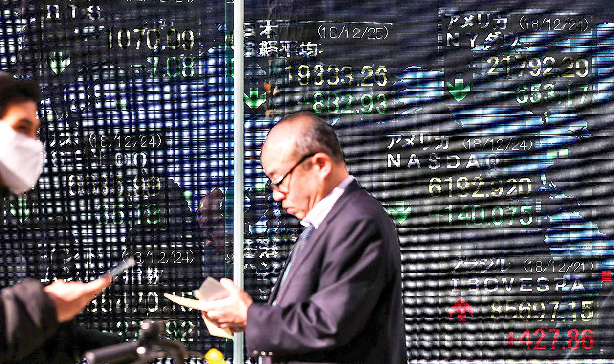 سقوط آسیایی در سایه‌‌  تب هوش مصنوعی