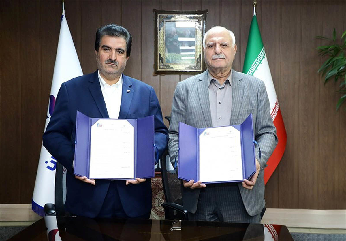 امضای تفاهم‌نامه همکاری بانک رفاه کارگران و اتاق اصناف