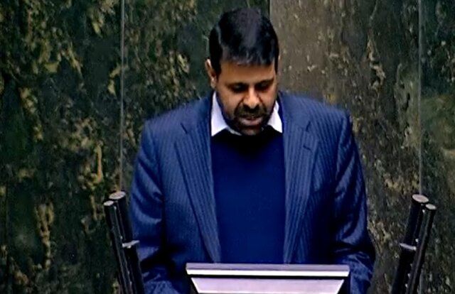 قیمت گوشت و مرغ صدای نماینده مجلس را درآورد/ پرداخت ۳۵۰ هزار تومان به دهک‌های هدف تاثیری در تأمین معیشت خانوارها ندارد