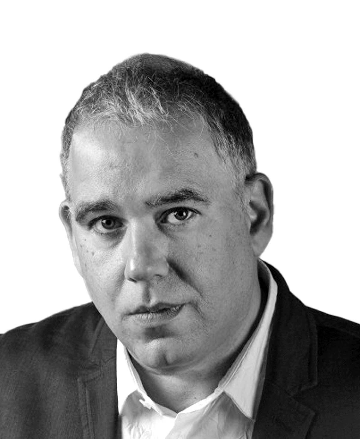 ایتالیا زیر ضرب