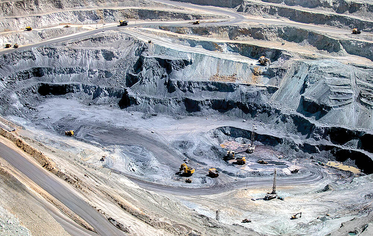 ۹ چالش معدنکاری