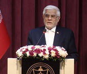 حمایت از بورس و سهامداران اولویت دولت و وظیفه حاکمیتی است!