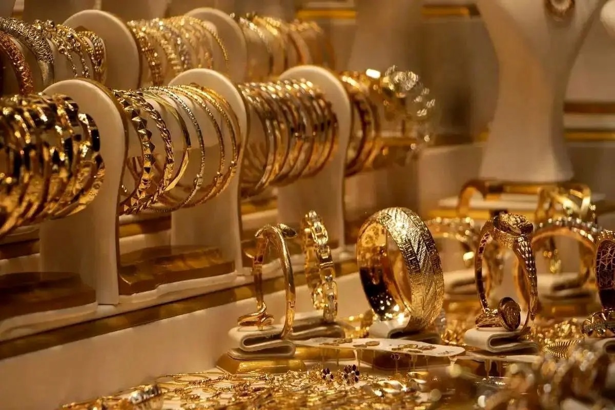 سال ۷۶ با یک ماه حقوق ۲۲ گرم طلا می‌خریدند ولی حالا چقدر؟/ اینفوگرافیک