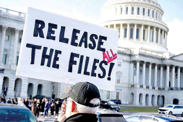 سانسور قضایی بر سر رازهای نیمه‌افشا