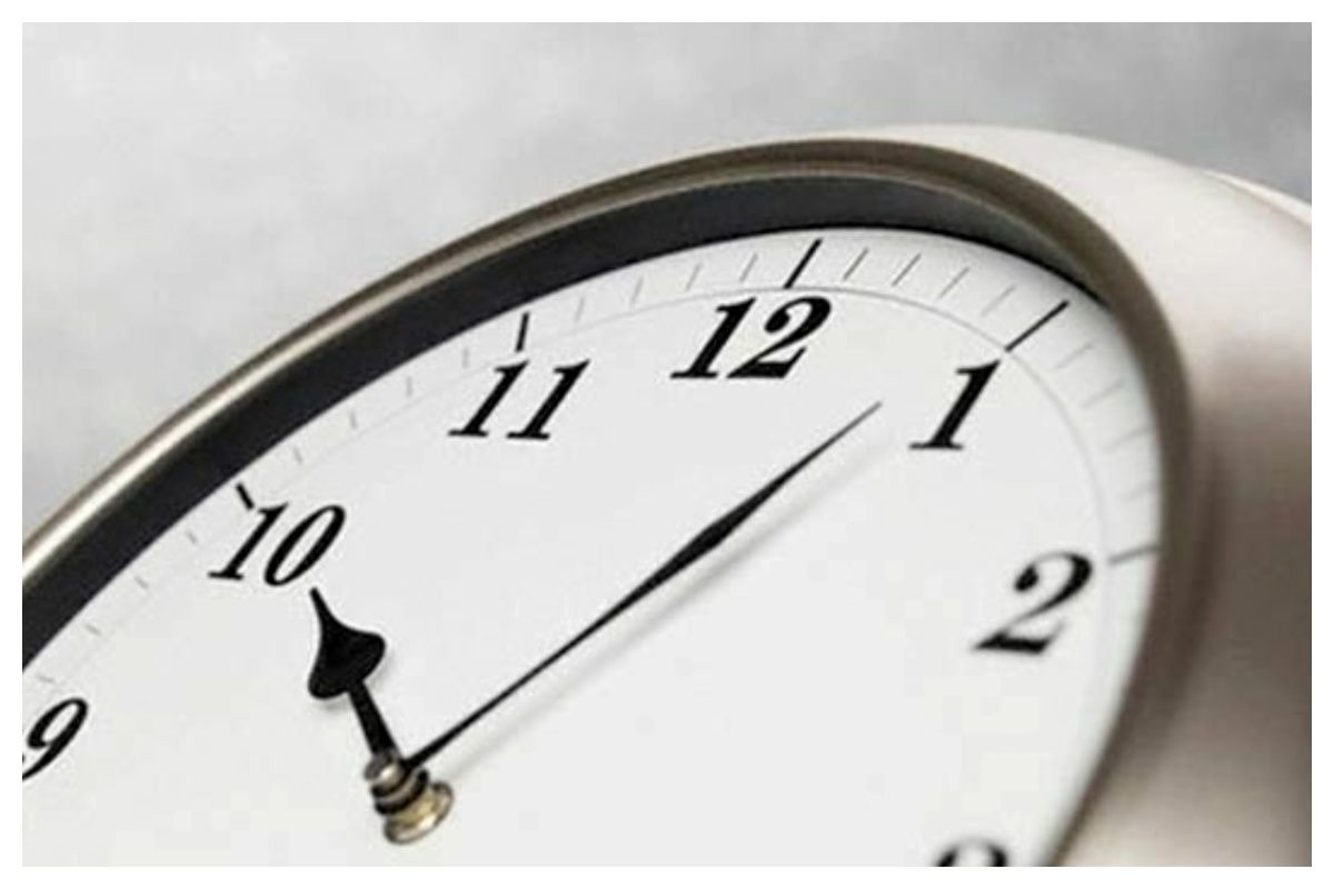 تمامی مدارس و ادارات فردا با ۲ ساعت تأخیر آغاز به کار می کنند