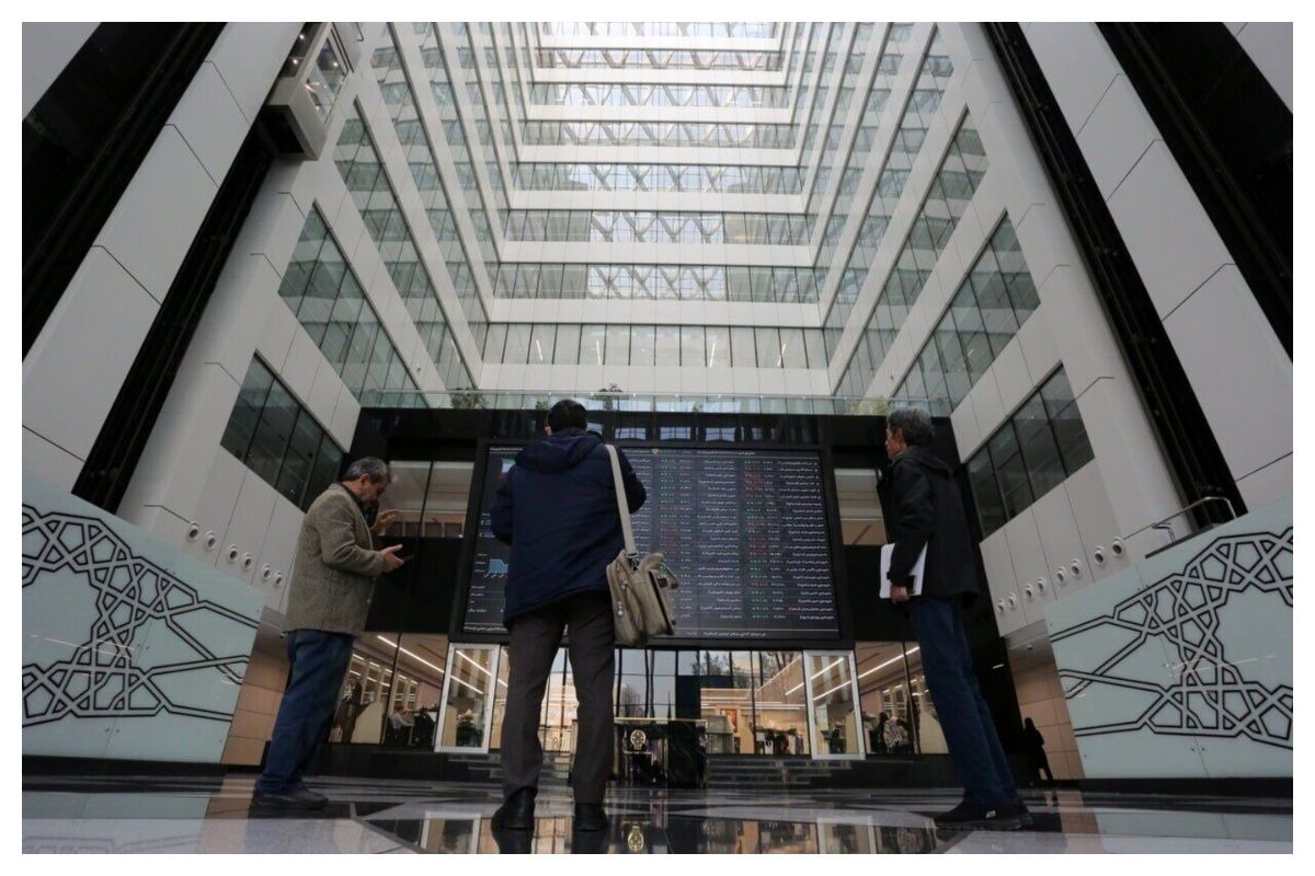 پیش‌بینی بورس فردا ۲ دی ۱۴۰۴/ دو سناریوی محتمل برای دومین روز زمستان