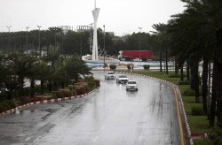 بارشی به اندازه دو سال در ۲۱ ساعت/ کیش شاهد بارش کم‌سابقه ۱۴۱ میلی‌متری بود