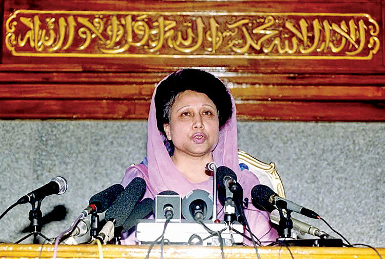 پایان بانوی آهنین