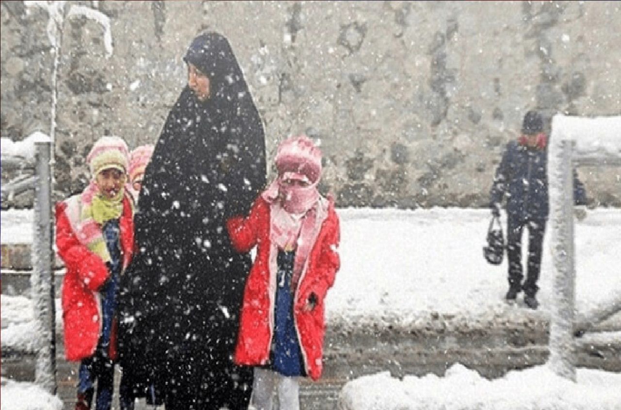 بارش برف و باران در ۲۱ استان