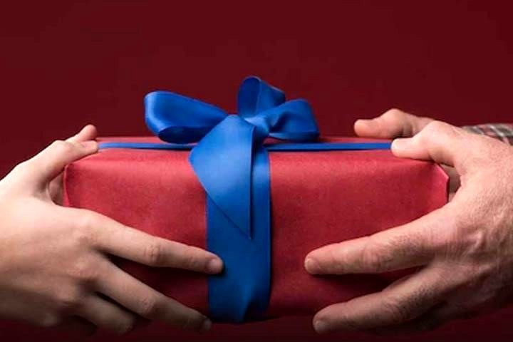 کادو روز مرد چی بخریم؟ (ایده های بهترین کادو برای روز مرد)