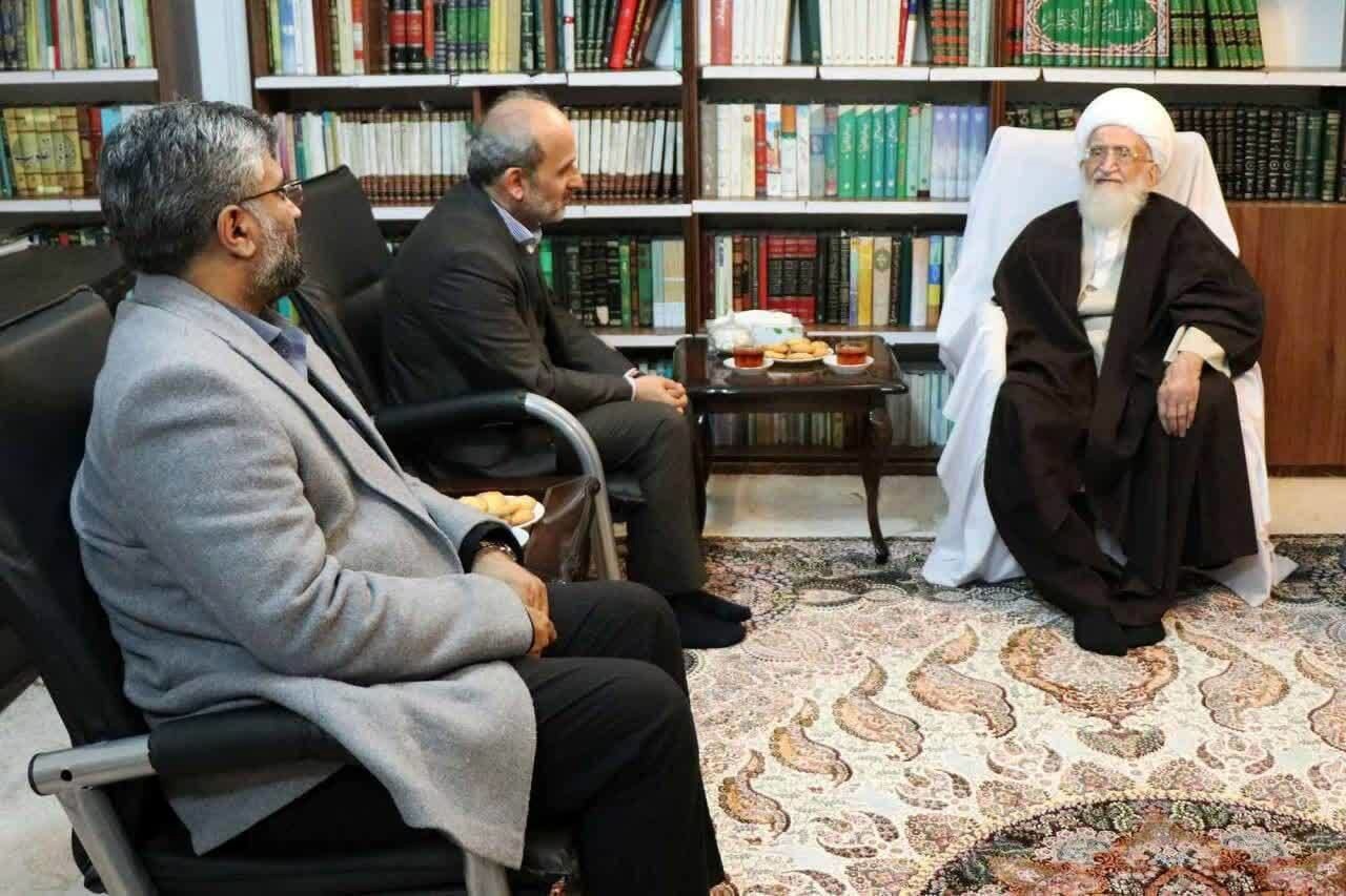 آیت‌الله نوری همدانی:  مردم از گرانی و سختی معیشت به ستوه آمده‌اند/ صداوسیما باید صدای مردم باشد