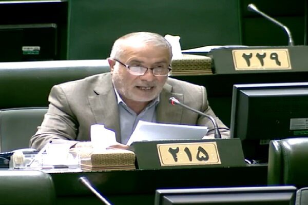 نماینده بهشهر: دولت تلاش کند ارزش پول ملی در برابر عوامل خارجی به ثبات برسد