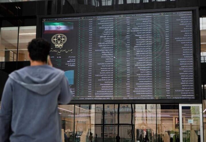 ریزش‌های بورس از کجا آب می‌خورد؟