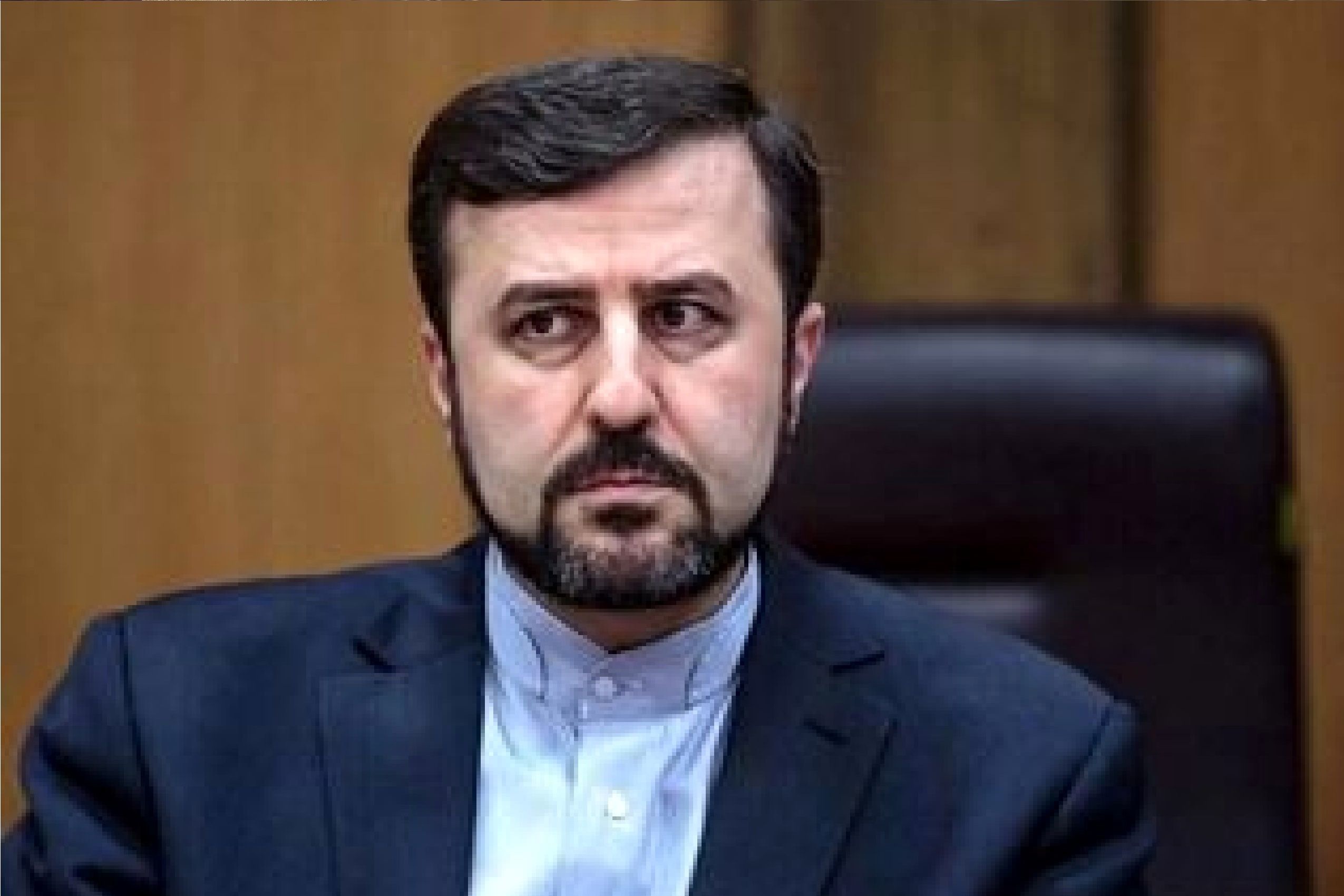 غریب‌آبادی: پاسخ ما به هر اقدام نظامی دردناک خواهد بود/ امیدواریم دشمنان از اشتباهات گذشته درس بگیرند و با ایران و ایرانی با احترام صحبت کنند