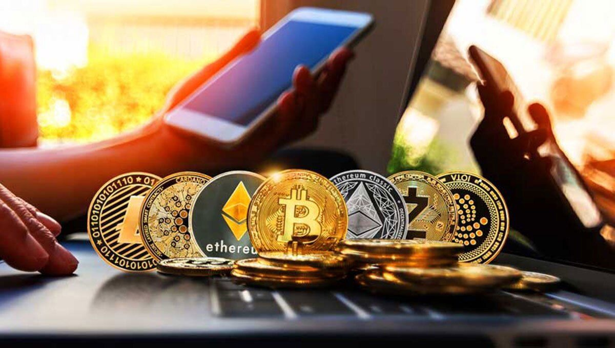 نوسان قیمت تتر میان کریدور ۱۵۰ و ۱۶۰ هزار تومانی/ بیت‌کوین بازهم ریخت