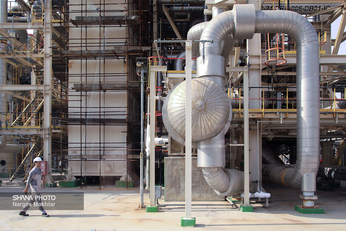 فاز دوم پتروشیمی بوشهر به بهره‌برداری رسید