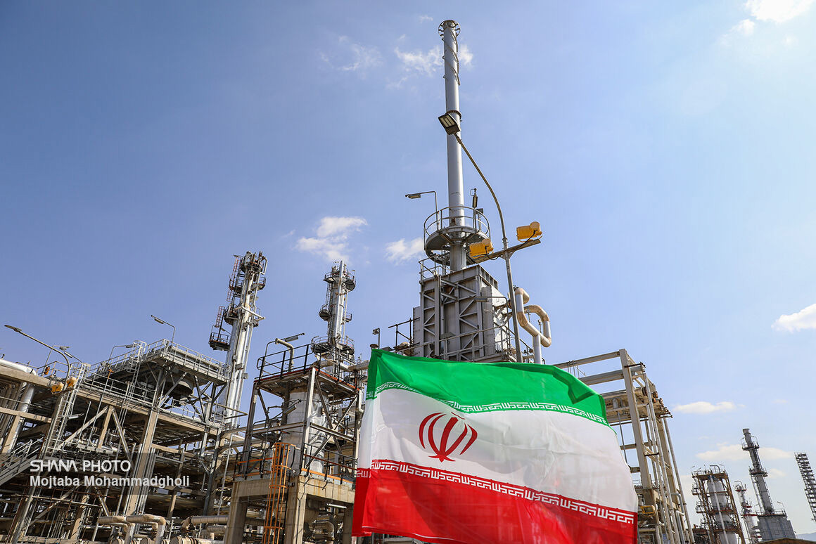 بهره‌برداری از طرح ارتقای کیفی نفت‌گاز پالایشگاه شیراز