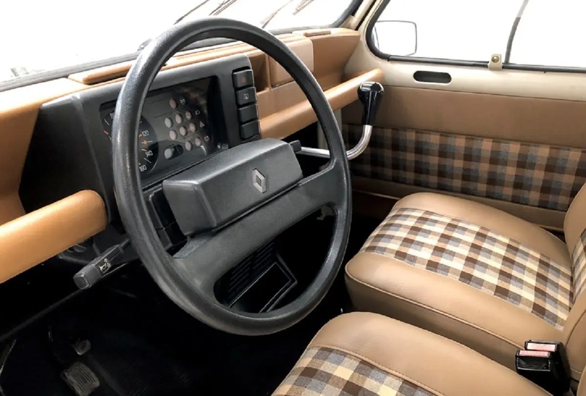 مقایسه ۴ ها: ماشین زمان ۶۳ سال بعد/ تصاویر