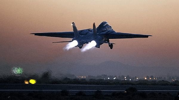 ماجرای فرار اسکادران اسرائیل از آسمان اصفهان در جنگ ۱۲ روزه/ فرمانده ارشد نظامی: پرنده های بدون سرنشین  دشمن منهدم شدند