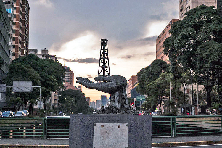 بازگشت غول‌ها به کاراکاس