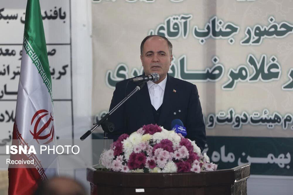 ‌وزیر جهاد کشاورزی: یکسان‌سازی نرخ ارز، اقدامی اساسی برای حمایت از تولید و حذف رانت است