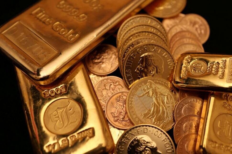 طلای جهانی از  پیشروی بازماند