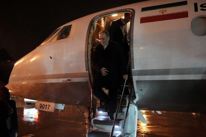 عراقچی به ژنو رسید/ دیدار مهم وزیر امور خارجه با گروسی در سوئیس