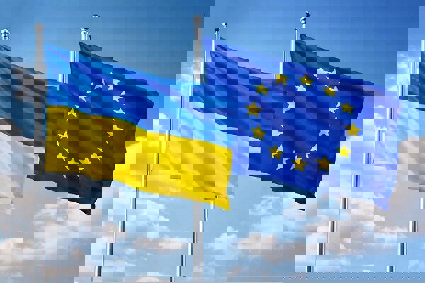 اوکراین برای عضویت در اتحادیه اروپا به باج‌گیری افتاد