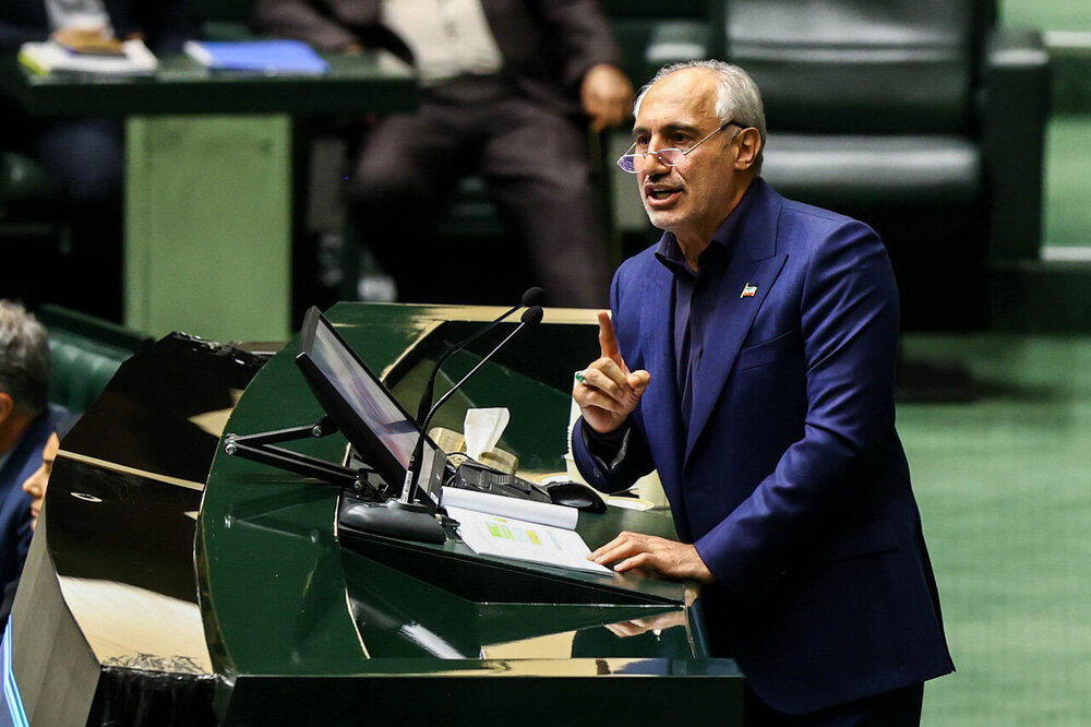 رئیس سازمان برنامه و بودجه: مطابق قانون مصوب مجلس دیگر تسهیلات تکلیفی نباید در بودجه بیاید