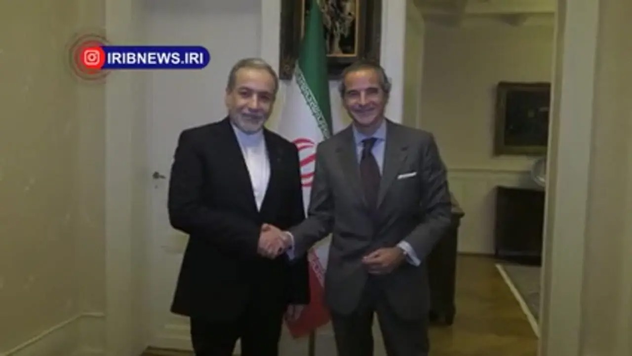 بقایی: مذاکرات بین ۱۲:۳۰ تا یک امروز آغاز می‌شود/ موضوع این دور از گفت‌و‌گوها هسته‌ای است+ فیلم