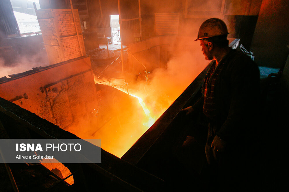 دبیر انجمن فولاد: توان تولیدمان ۲ برابر نیاز داخل است/ ترمزهای صادراتی را بردارید