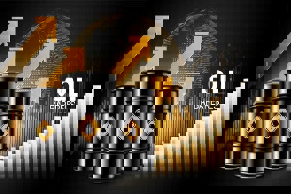 نفت در آستانه اوج ۷ ماهه؛ بازار چشم‌انتظار مذاکرات ایران و آمریکا