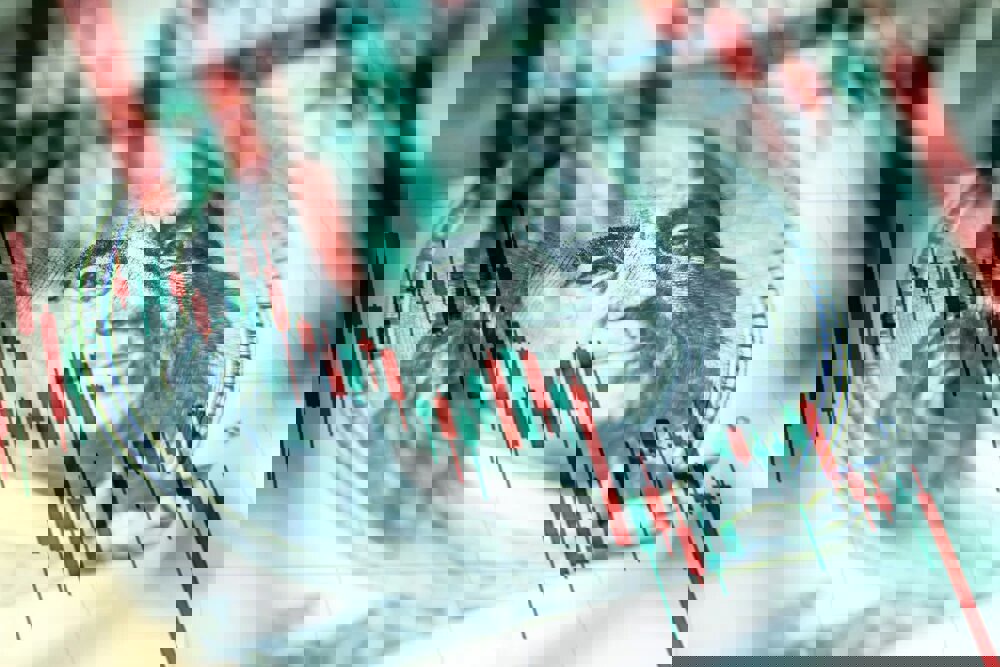 ارزش جهانی دلار پایین آمد