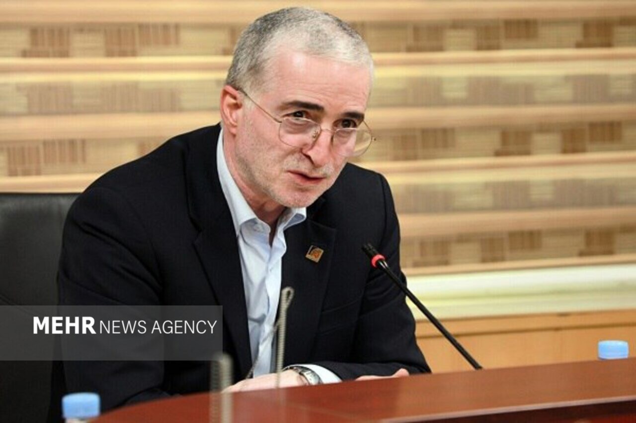 برگزاری نمایشگاه خارج از چارچوب اتاق اصناف غیرقانونی است