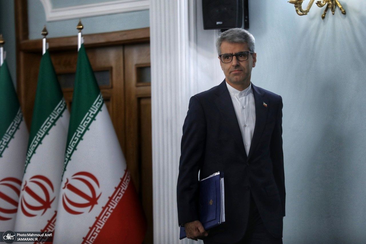 گویا مقامات آمریکایی با هم اختلاف نظر دارند