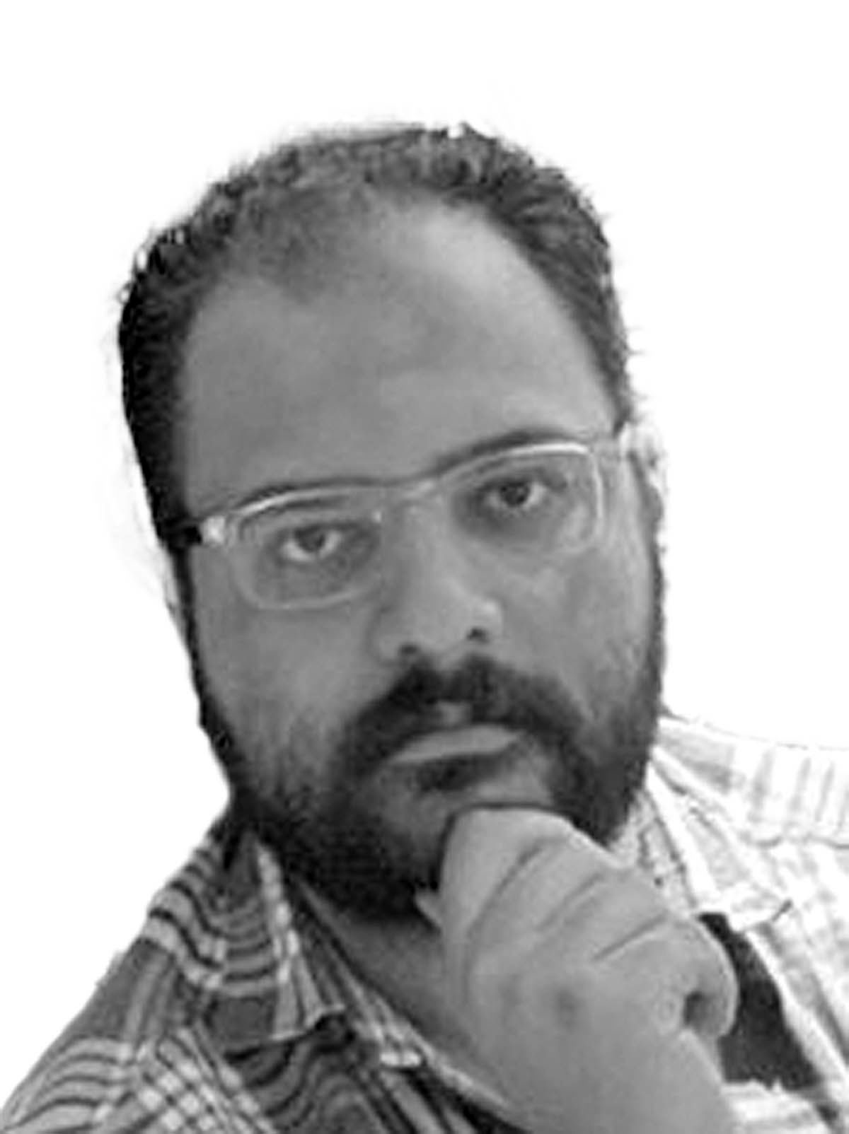 حقوق عمومی در بن‌بست آنالوگ