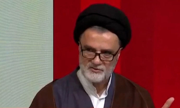 جنجال افشای اسناد محرمانه توسط نبویان