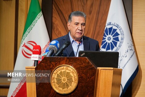 بازسازی اقتصاد بدون مشارکت گسترده اصناف امکان‌پذیر نیست