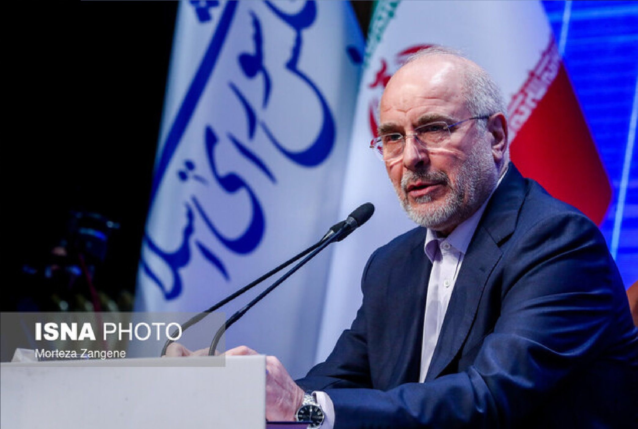 پیام معنادار قالیباف به آمریکایی ها؛ اگر بخواهید بجنگید ما هم خوب بلدیم بجنگیم/عبور از تنگه بدون هزینه فقط برای ۶۰ روز است