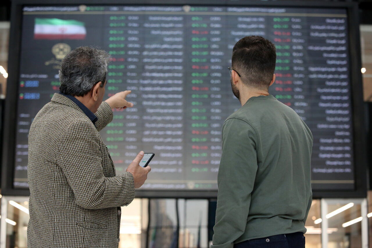 بورس در قبضه خریداران