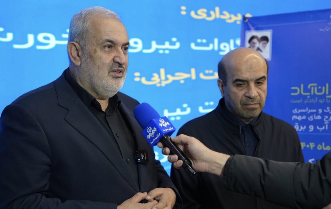 آمادگی صنعت آب و برق برای مراسم وداع و تشییع رهبر شهید