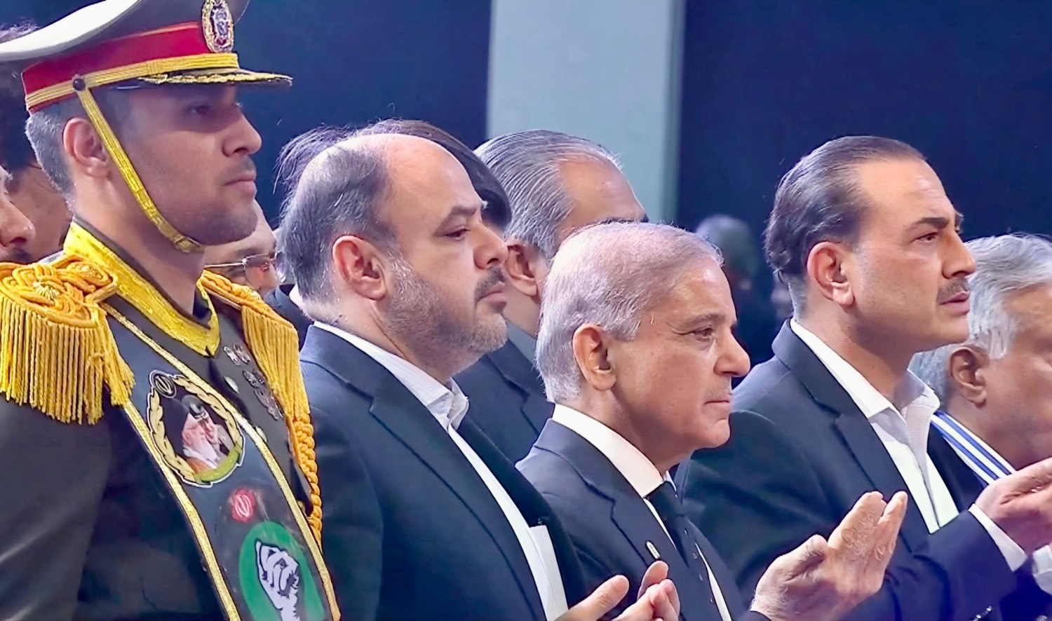 بازار آریا