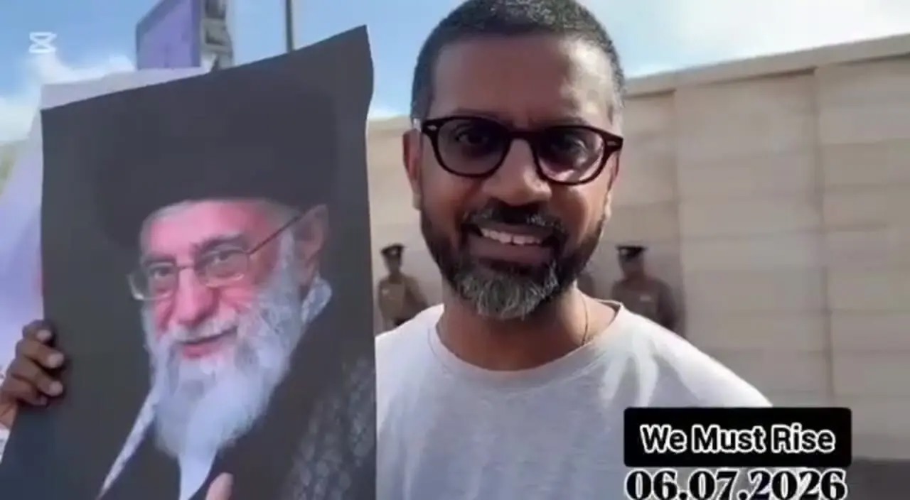 تجمع مردم سریلانکا مقابل سفارت آمریکا به مناسبت یادبود شهدای میناب +فیلم
