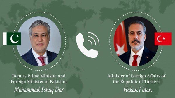 رایزنی تلفنی وزرای خارجه ترکیه و پاکستان